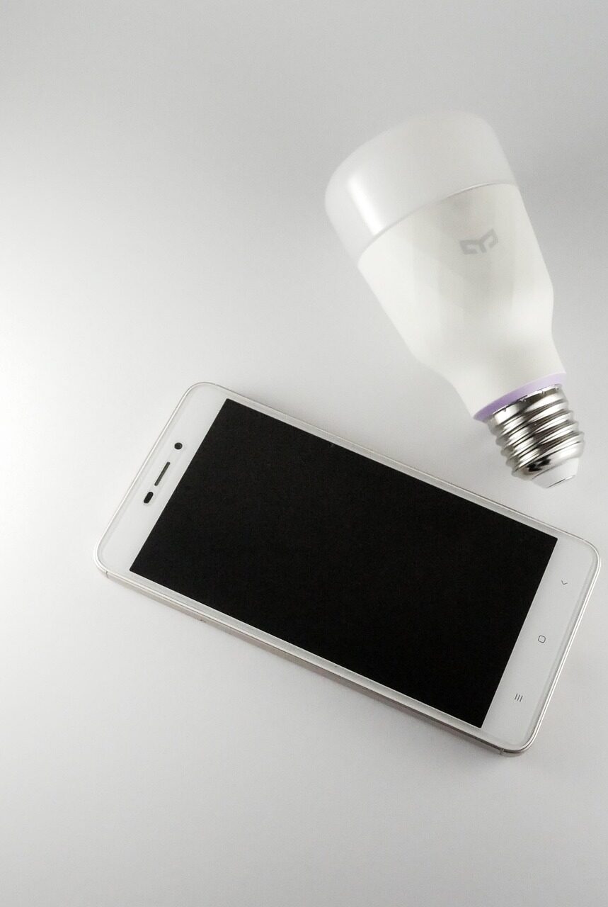 the light bulb, lighting, led, replacement lamp, light, energy, idea, clear, innovations, electric, technology, smart home, electricity, power, the performance of the, intelligence, diodes, management, adjustment, smartphone, telephone, control, smart home, smart home, smart home, smart home, smart home